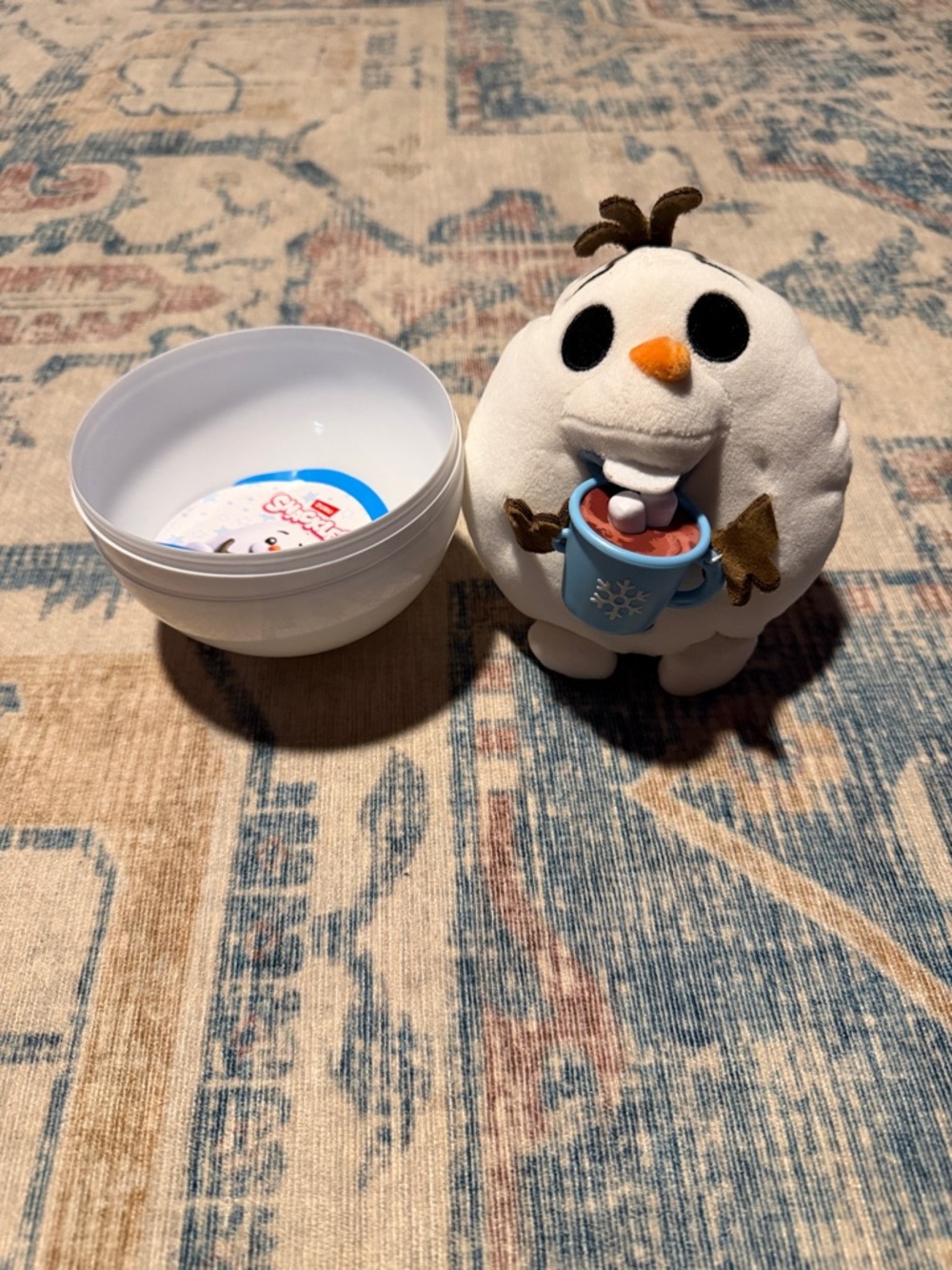 Olaf Mini Plush Trinket with Hot Cocoa - White, Orange, Blue Disney Snackles